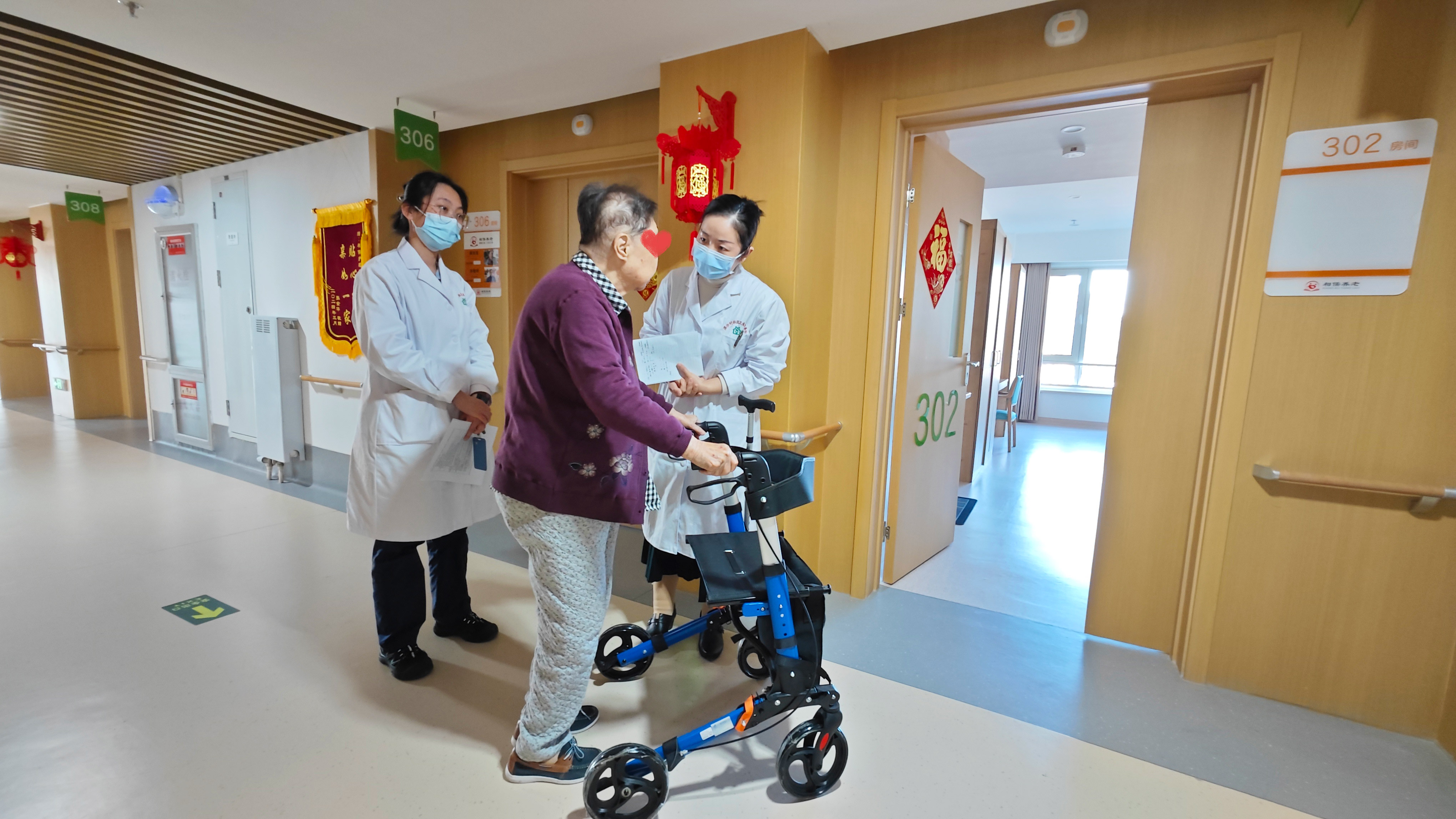 北京电力医院康复医学科专家来院巡诊查房